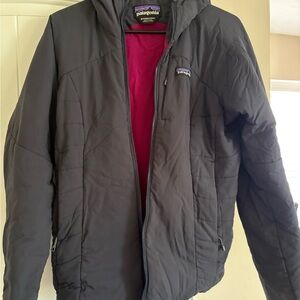 Patagonia Women's Charcoal Puffer Jacket